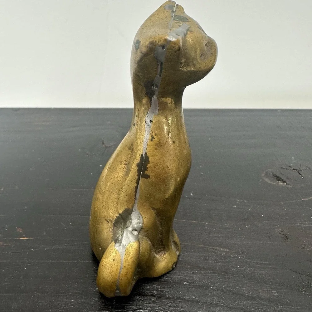 Vintage Cat cast Iron brass Tone Gold Colored Painted figurine Statue 3.5